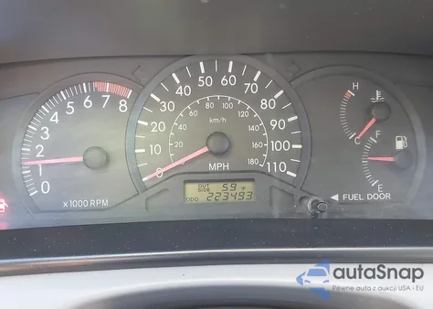 2005 Toyota Corolla Ce z USA, uszkodzony, nr VIN 2T1BR32E75C499417